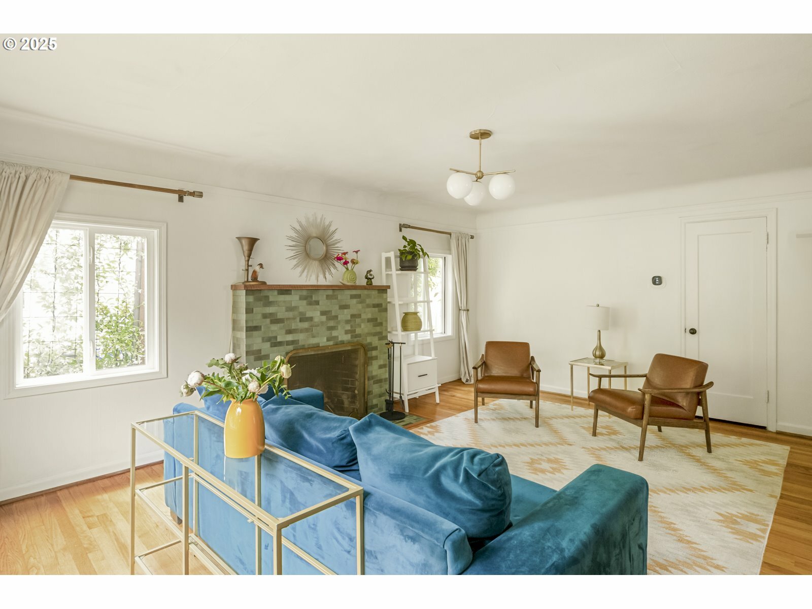 Property Photo:  6327 N Boston Ave  OR 97217 