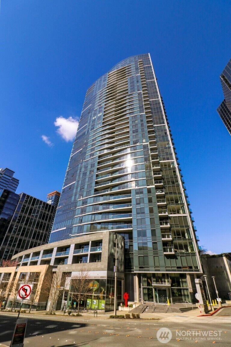 Property Photo:  10700 NE 4th Street 2310  WA 98004 