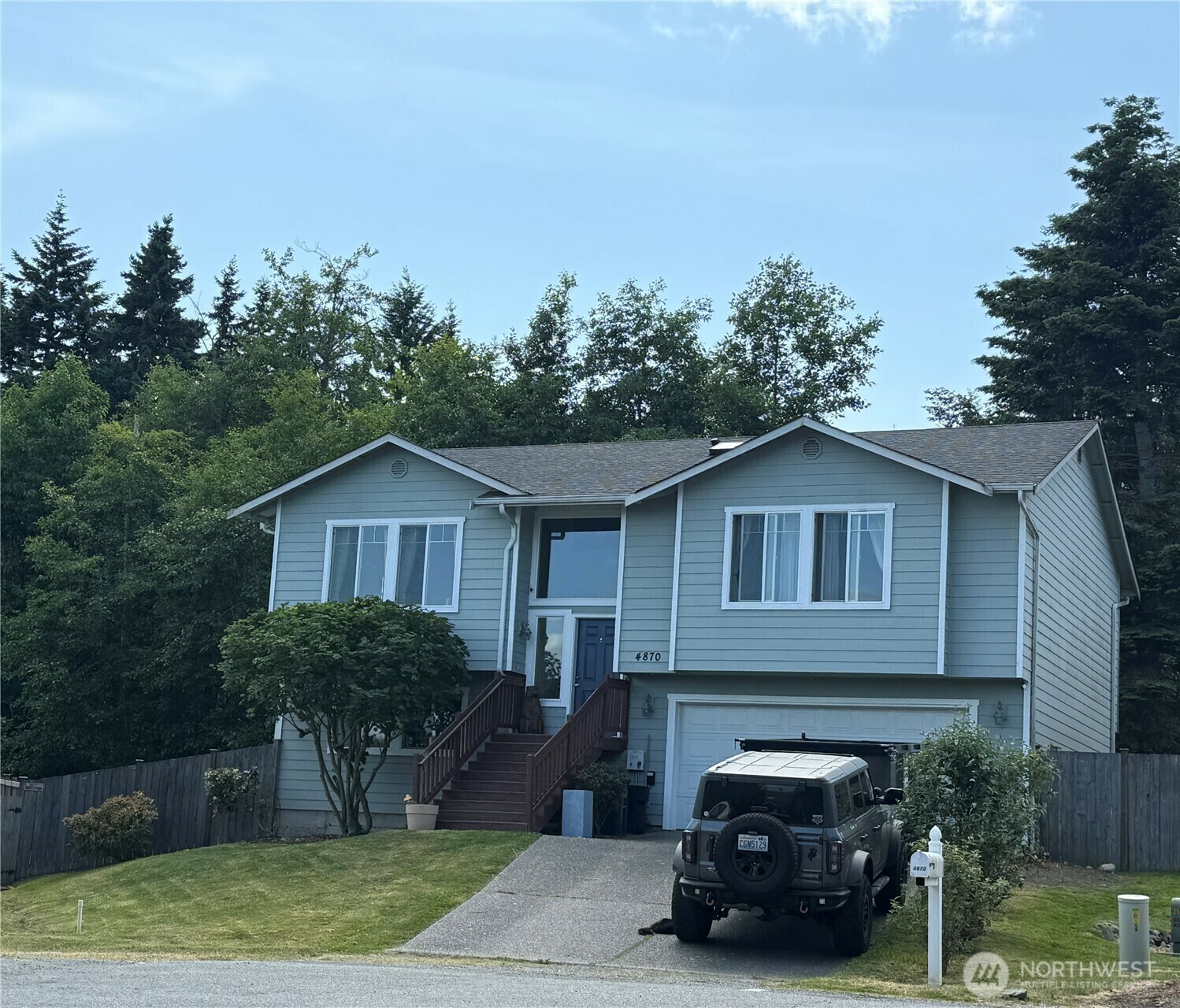 Property Photo: 4870 Breezefair Road WA 98249