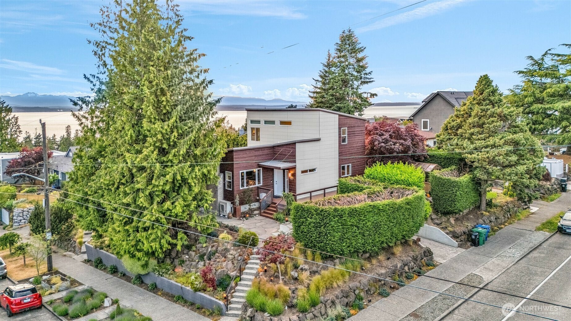 7717  California Avenue SW  Seattle WA 98136 photo