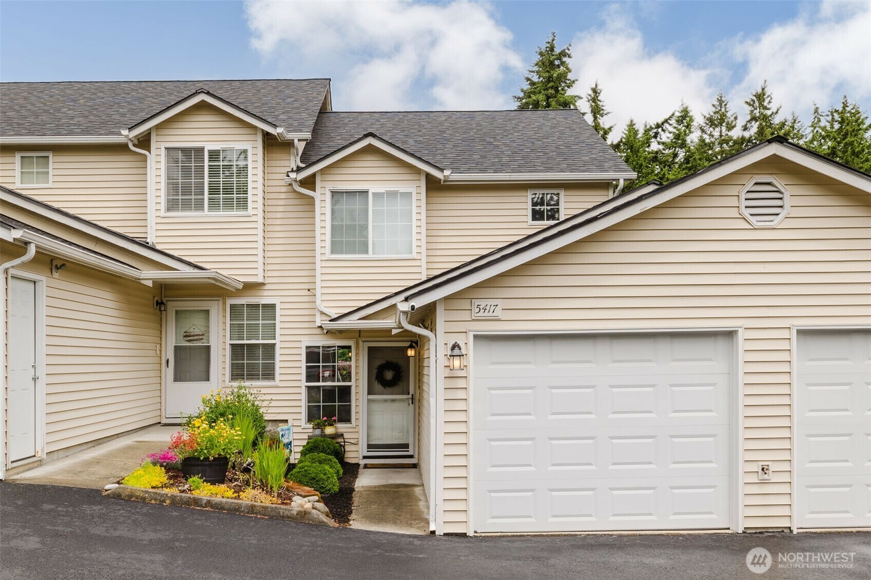 Property Photo: 5417 99th Street Ct E WA 98373