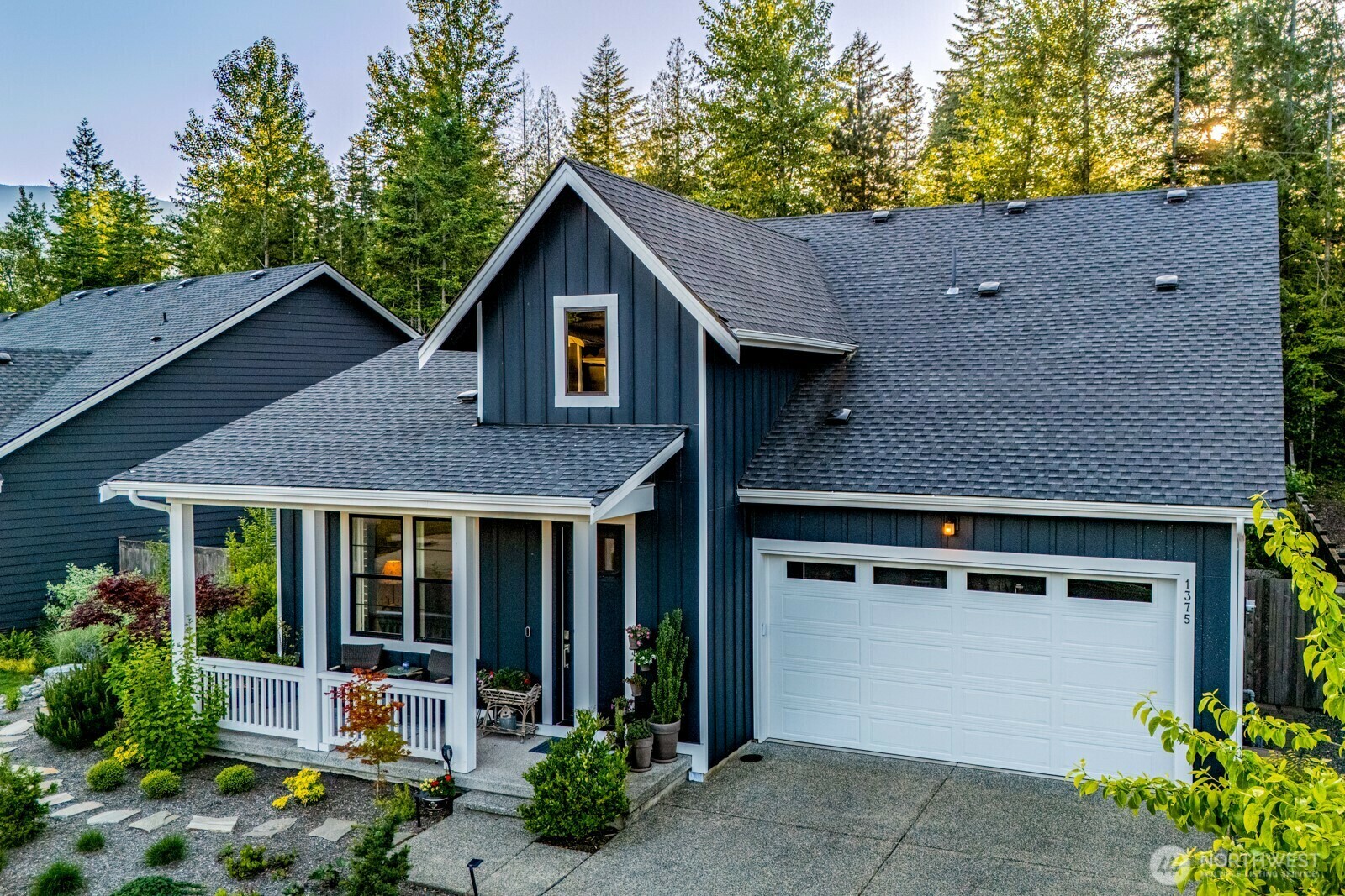 Property Photo: 1375 Bandera Avenue SE WA 98045