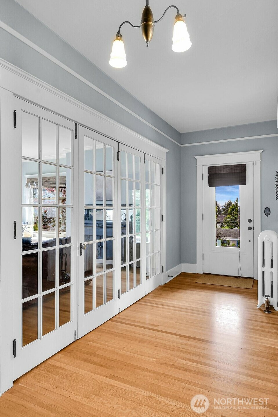 Property Photo:  5202 S Holly Street  WA 98118 