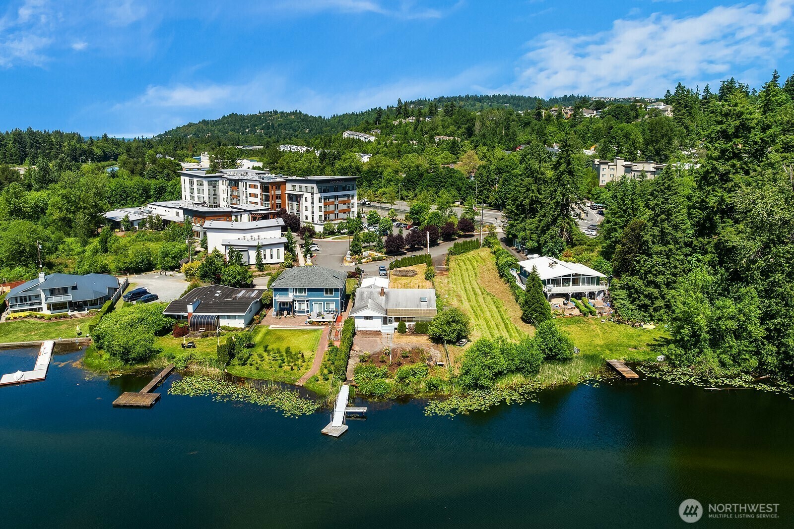 Property Photo:  13055 SE 76th Street  WA 98056 
