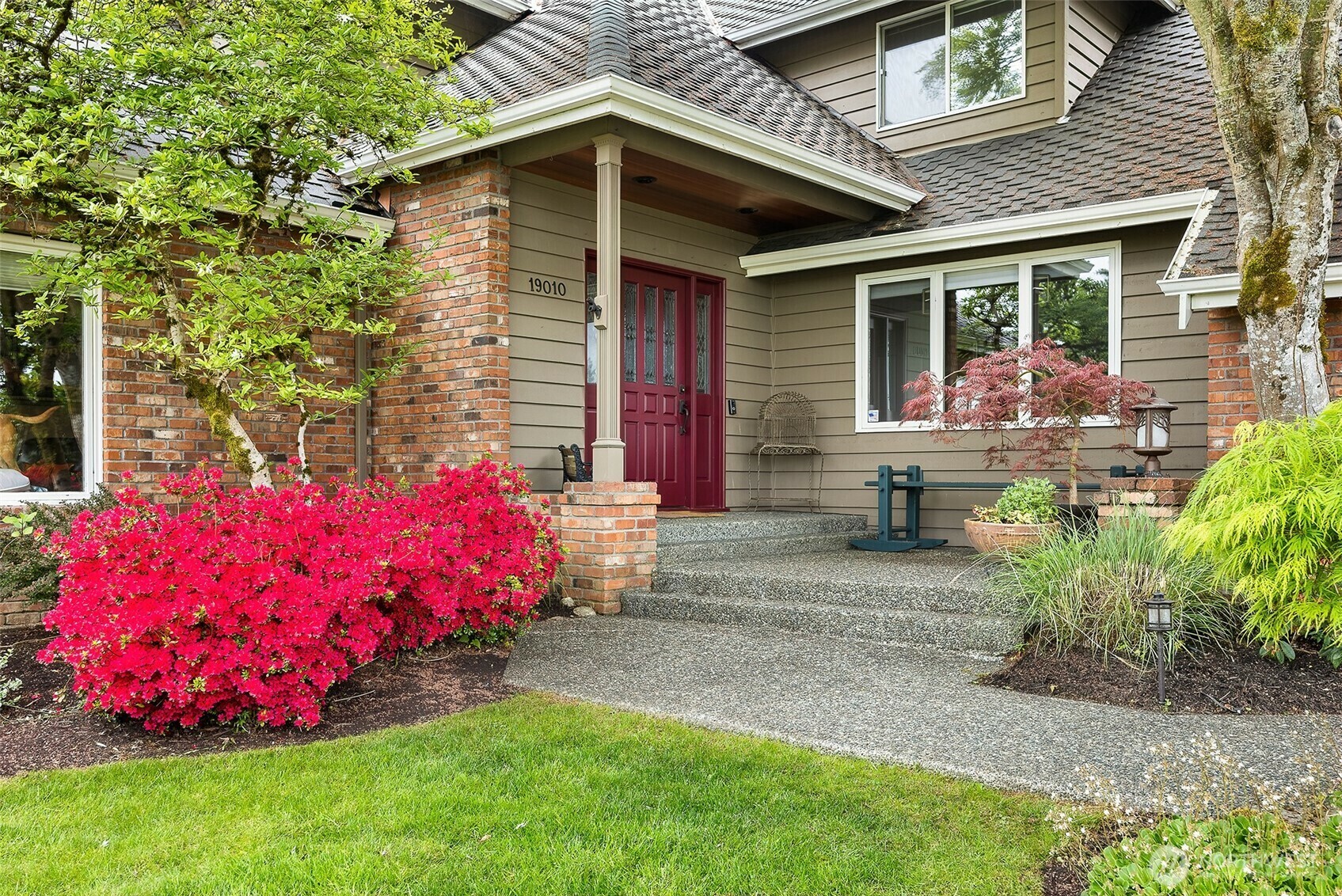 Property Photo:  19012  62nd Avenue NE  WA 98028 