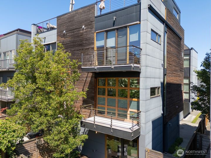 1765  14th Avenue S  Seattle WA 98144 photo