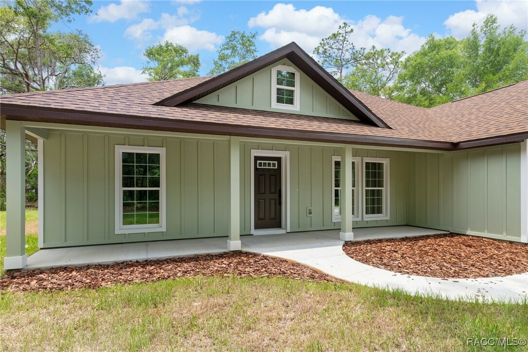 Property Photo: 9214 N Cacalia Drive FL 34428