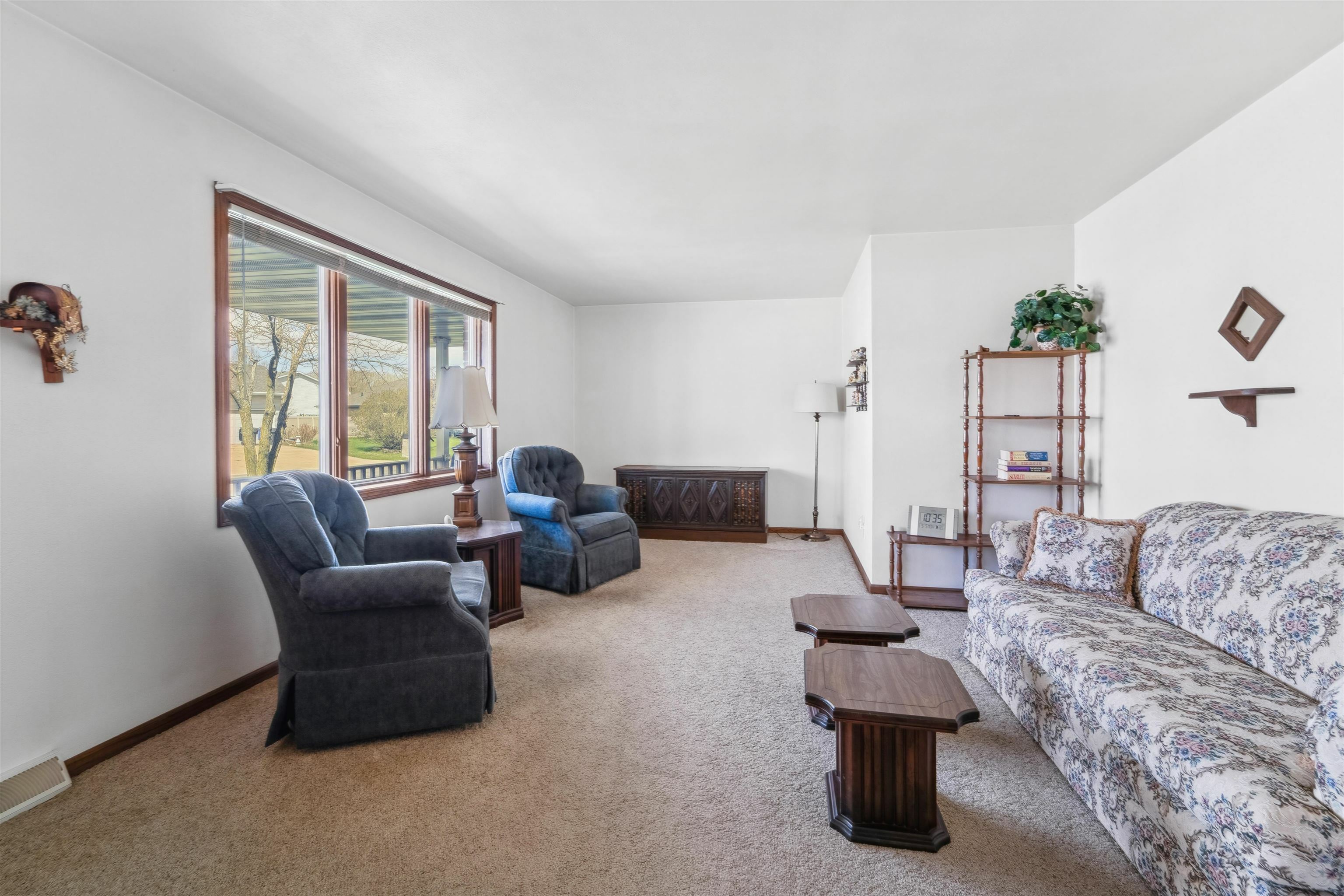 Property Photo: 1583 Whirlaway Court WI 54956
