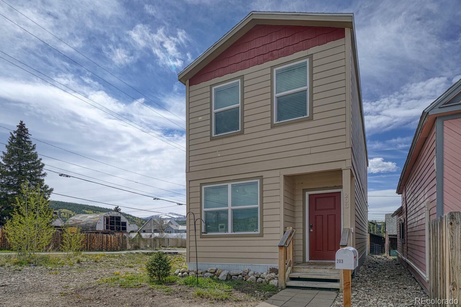 Property Photo: 203 W Chestnut Street CO 80461