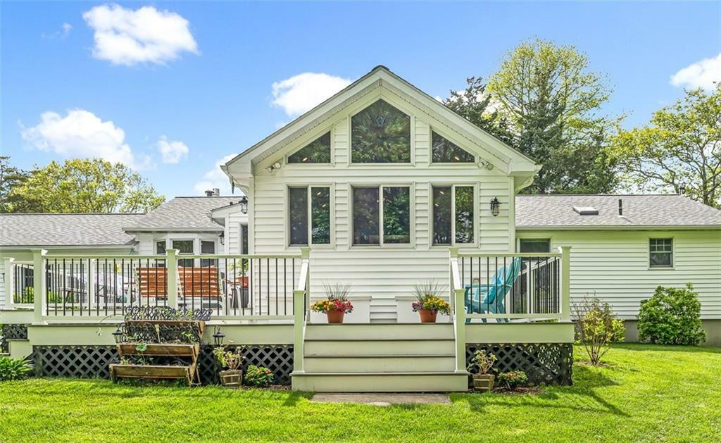 Property Photo:  22 Pond View Drive  RI 02837 