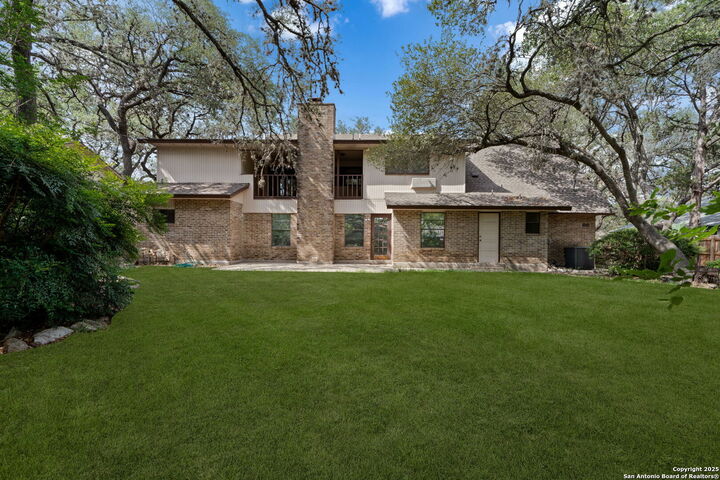 Property Photo: 2822 Low Oak TX 78232