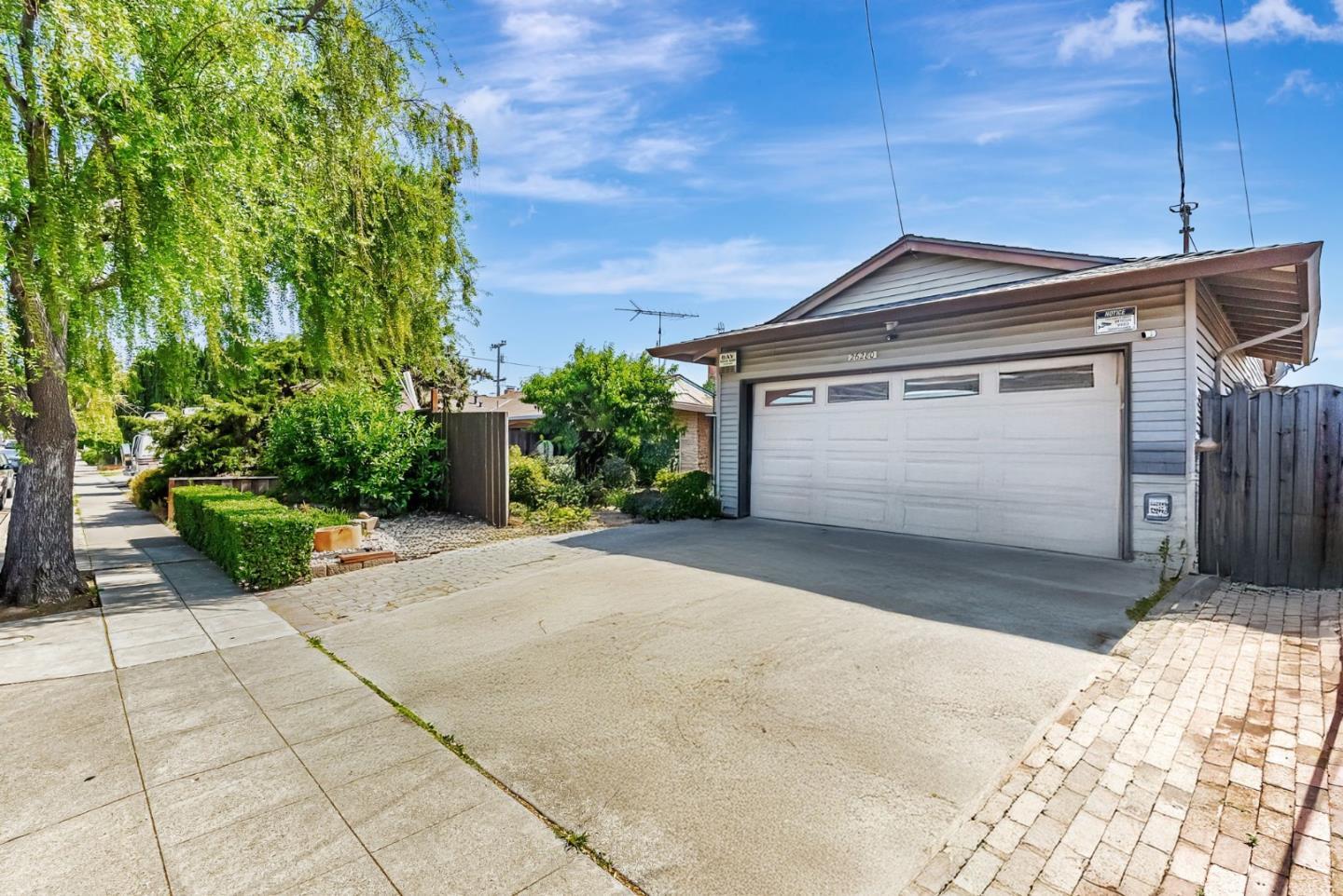 Property Photo:  26280 Adrian Avenue  CA 94545 