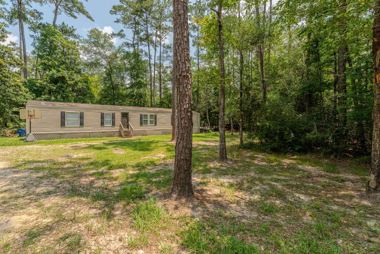 Property Photo: 7919 Hwy. 12 TX 77632