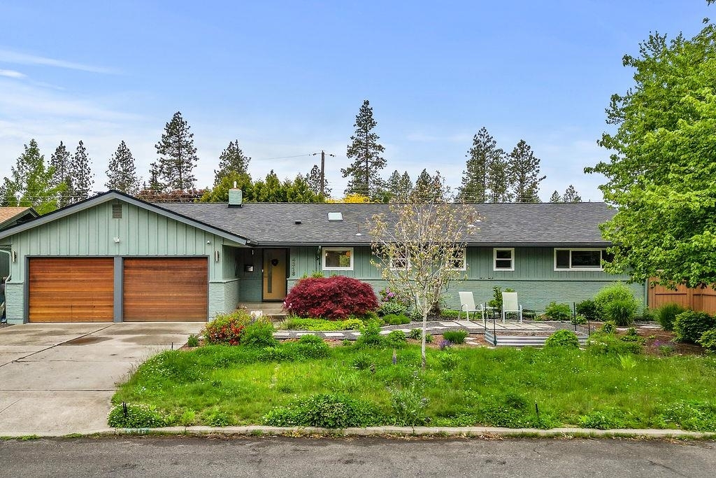 Property Photo: 4318 S Magnolia St WA 99203