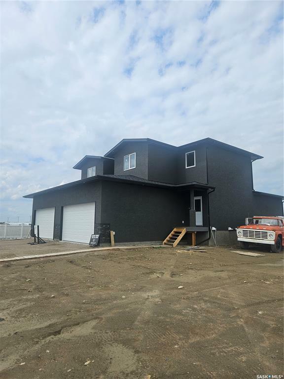 Property Photo: 846 Delaet Bay SK S0K 0A1