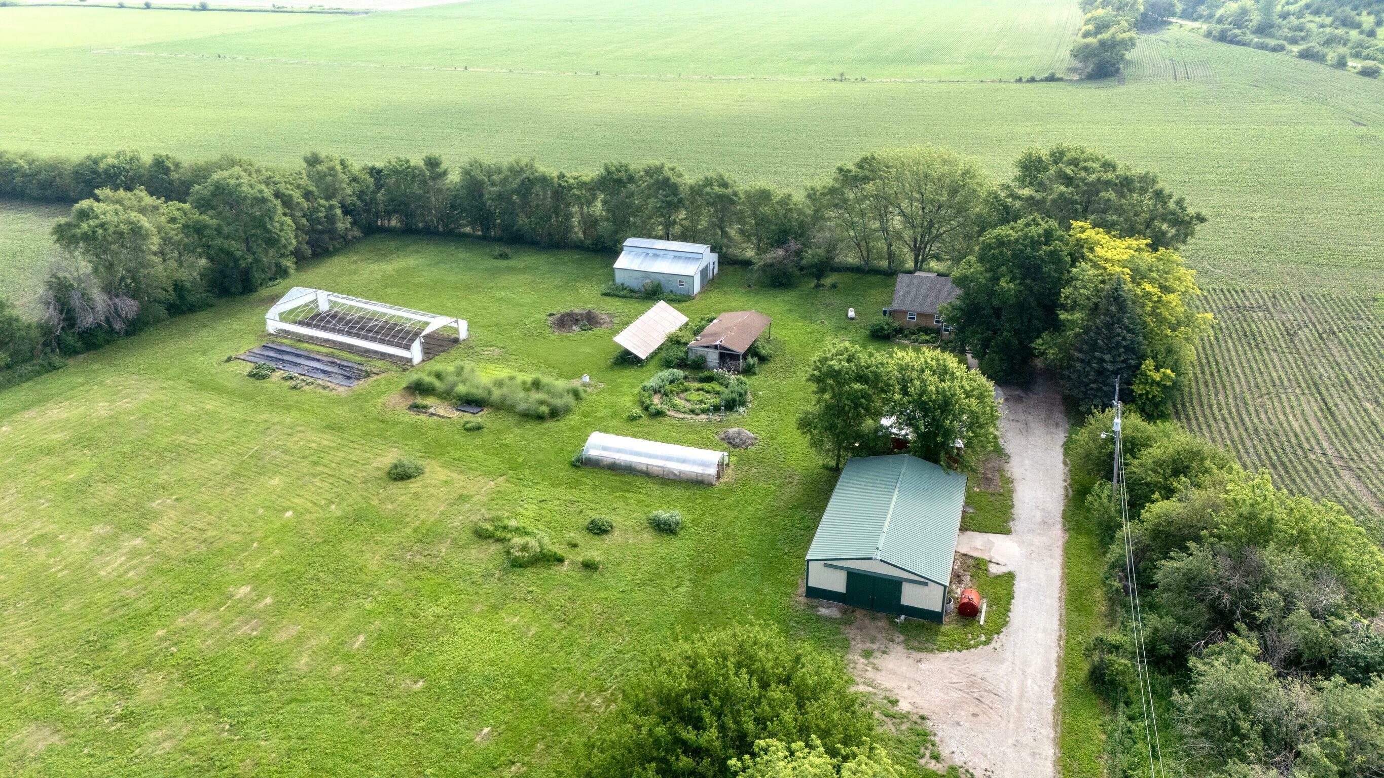 Property Photo: 3306 Lima Trail IA 51555