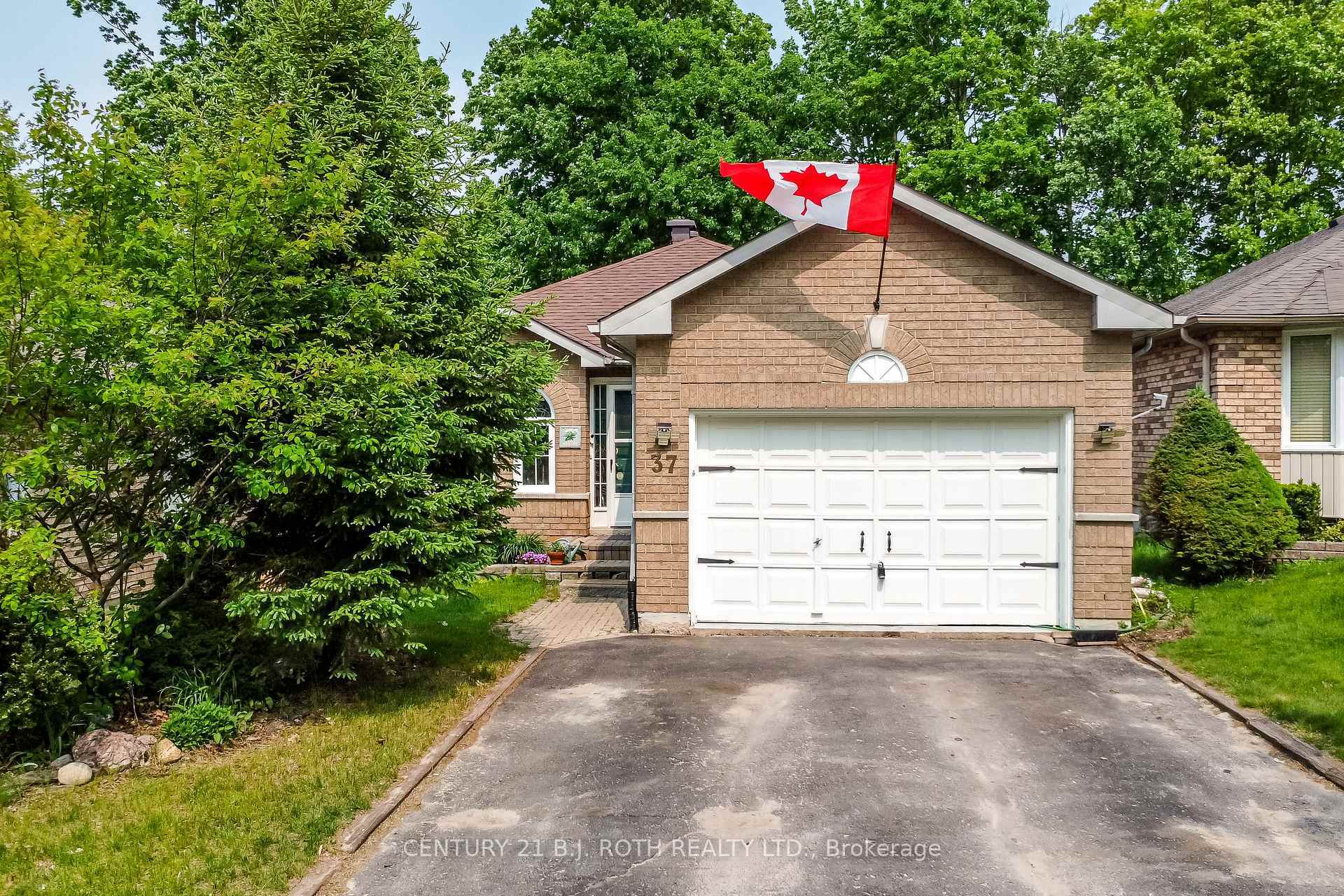 Photo de la propriété: 37 Nicholson Drive ON L4N 8L7