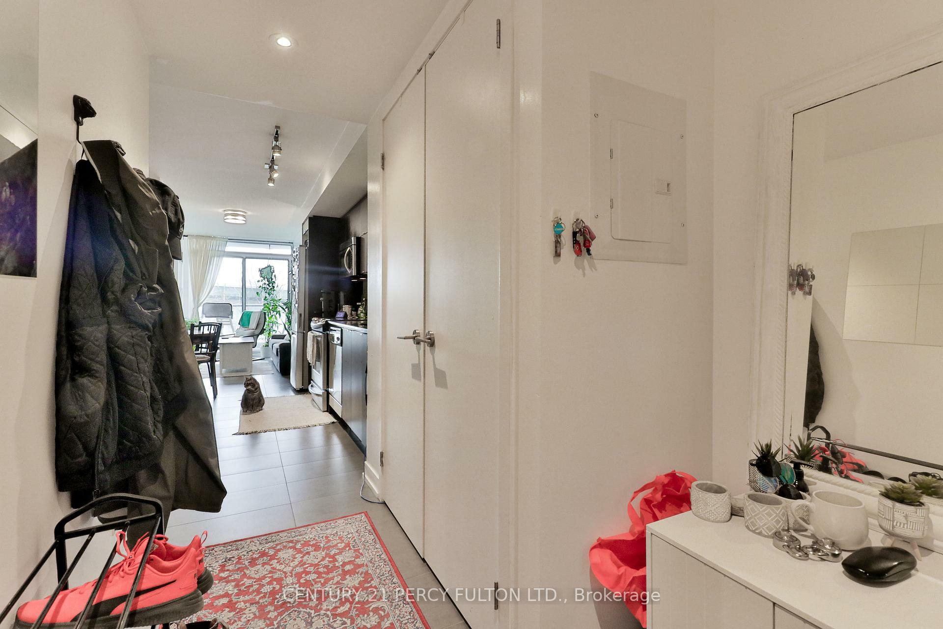Property Photo:  170 Fort York Boulevard 201  ON M5V 0E6 