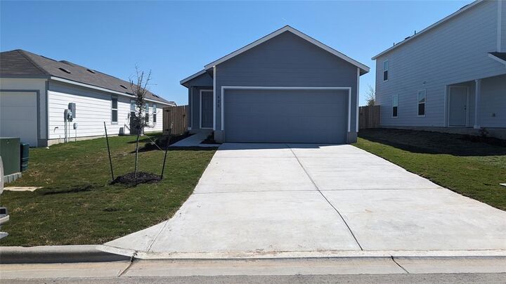 Property Photo:  620 Marty Allen Loop  TX 76537 