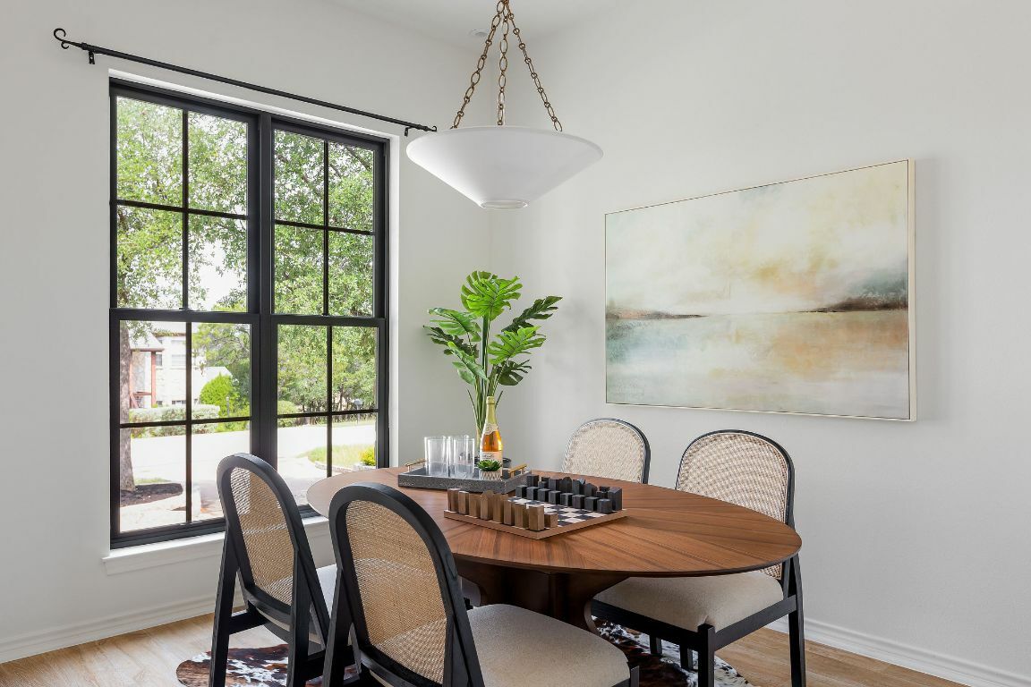 Property Photo: 307 Malabar Street TX 78734