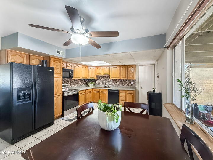 Property Photo:  4122 W Las Palmaritas Drive  AZ 85051 