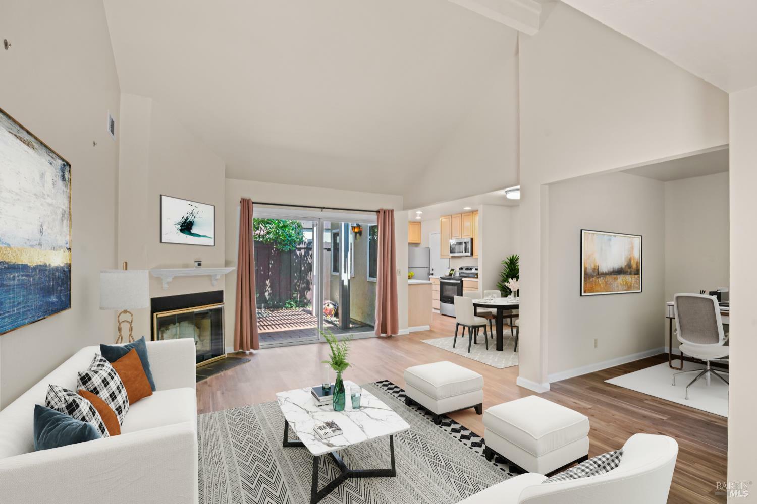 Property Photo: 211 Fairoaks Drive CA 95688