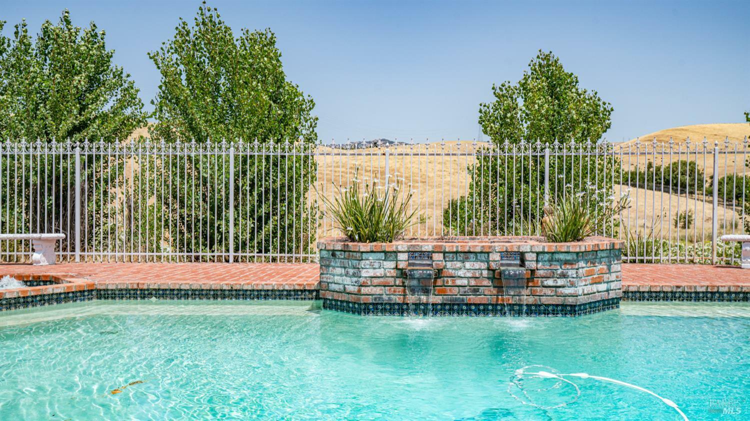 Property Photo: 3114 Lomita Court CA 94534
