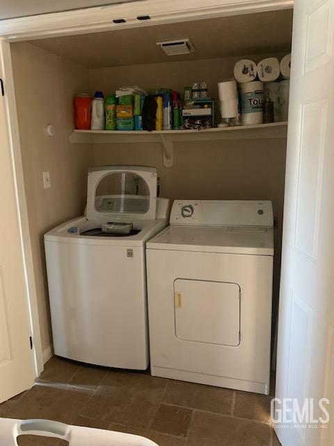 Property Photo: 2600 Brookside Drive 46 CA 93311