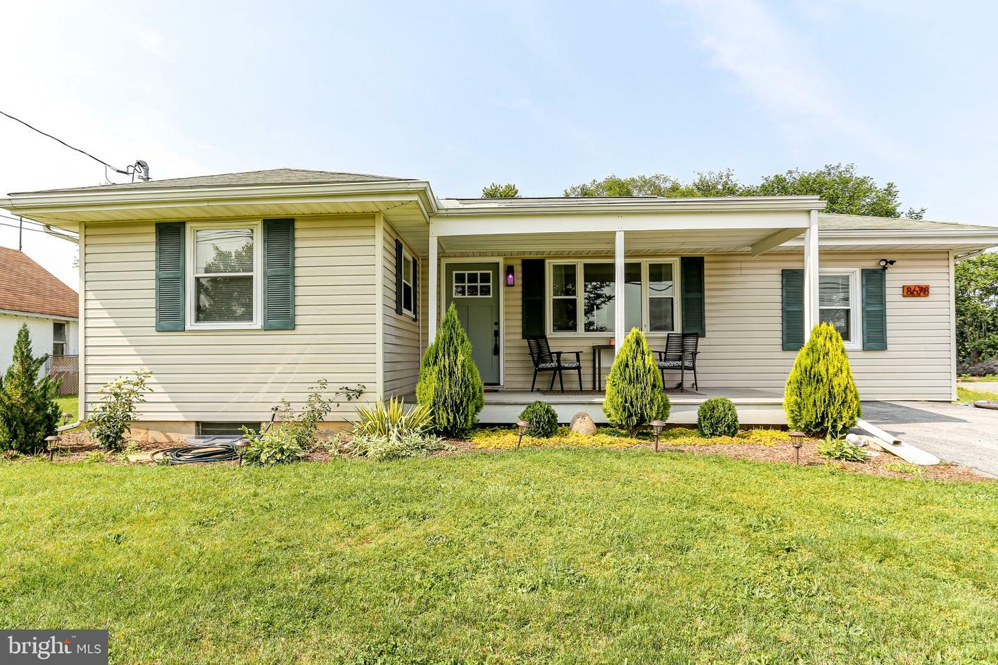 8678 Paxton Street  Hummelstown PA 17036 photo