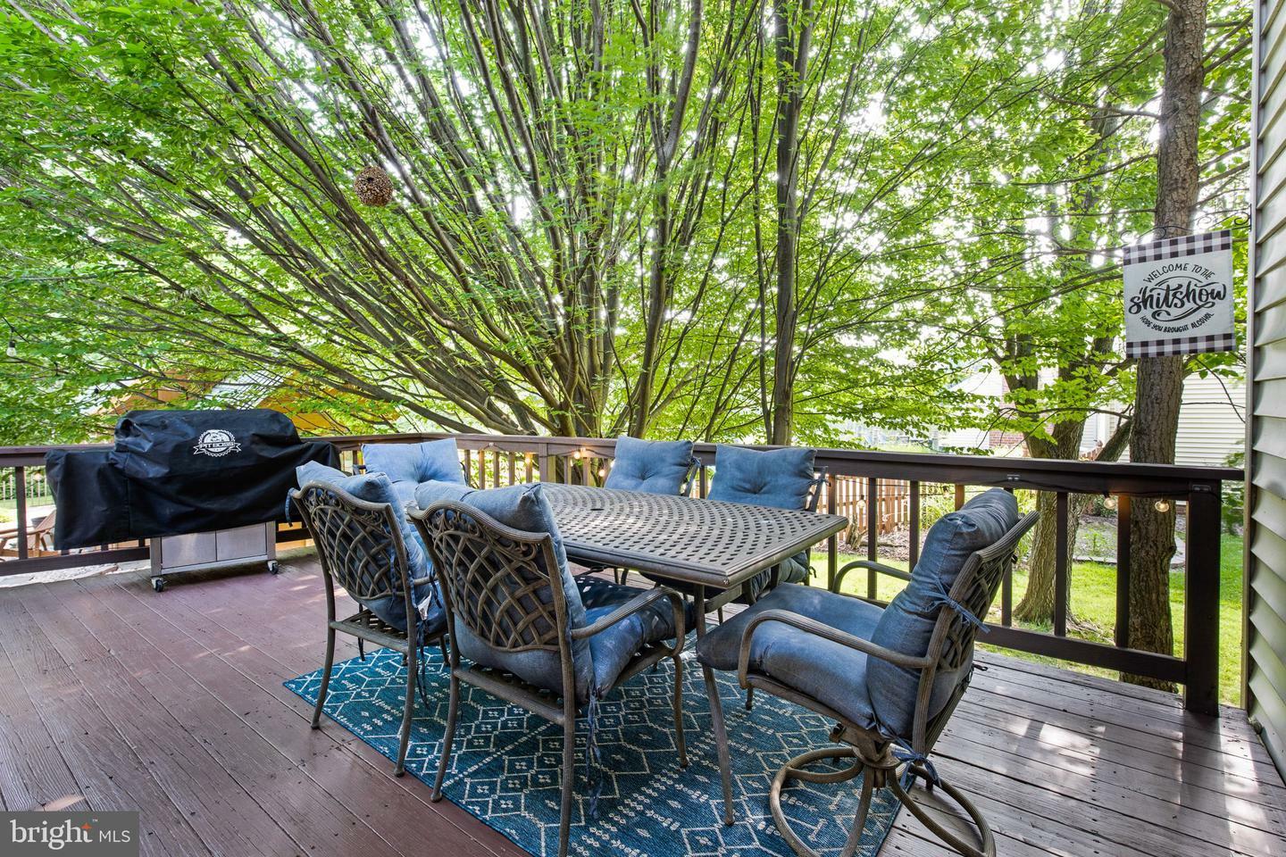 Property Photo: 1024 Shadowstone Drive PA 17603