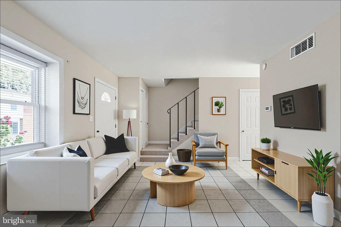 Property Photo:  325 Brock Square  VA 22401 