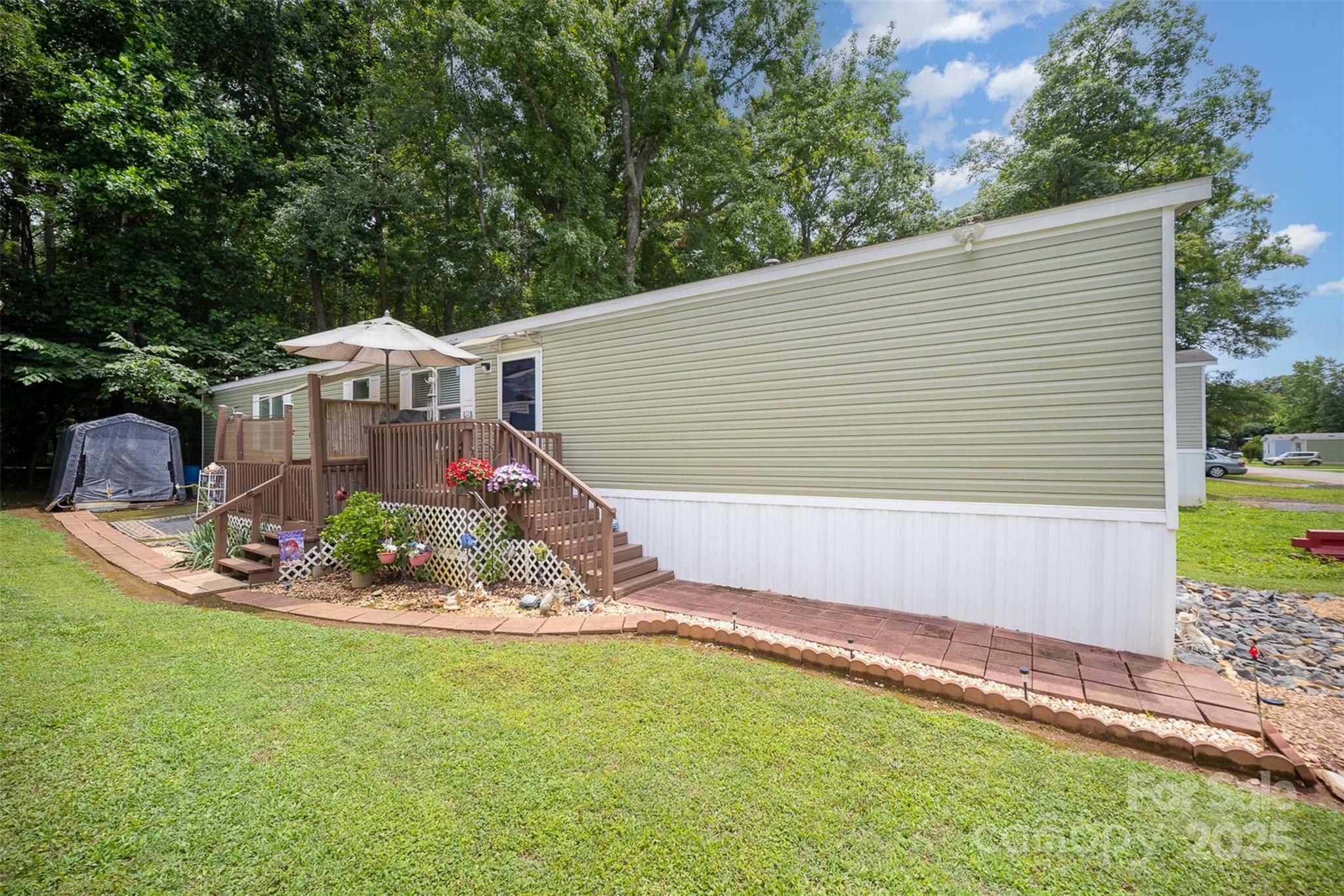 Property Photo: 251 Birch Tree Road SC 29710