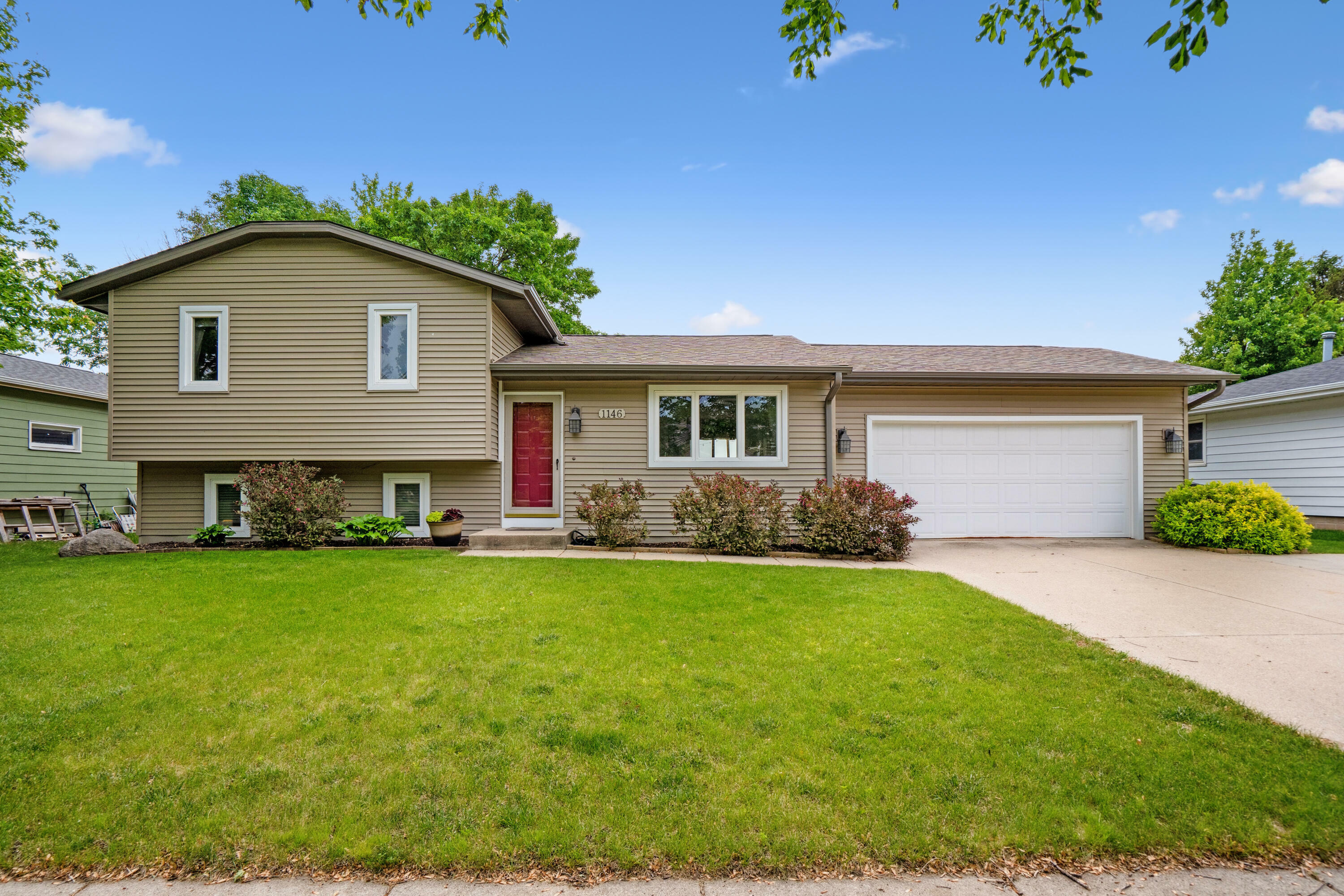 Property Photo:  1146 S K Avenue  IA 50201 