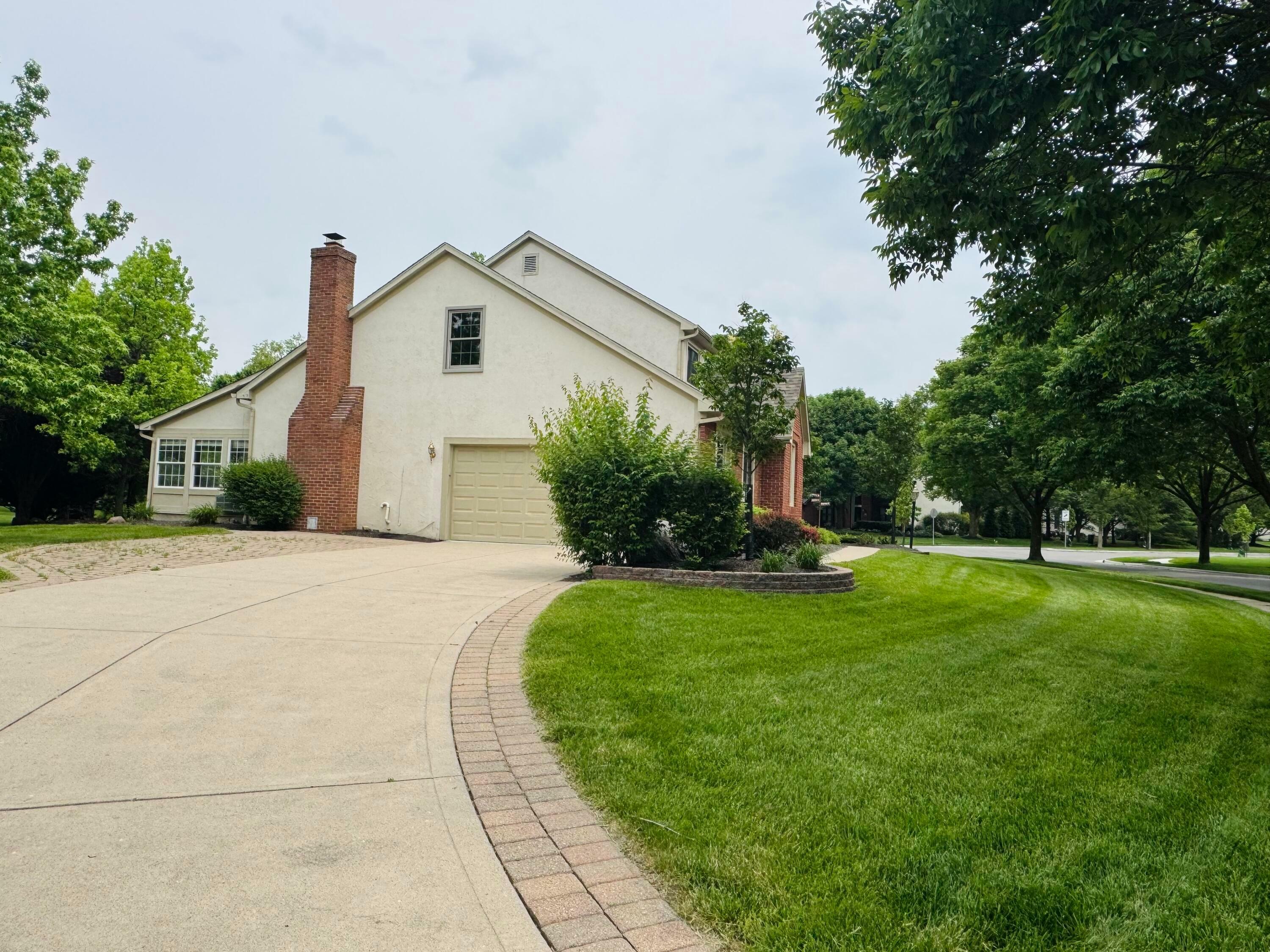Property Photo: 5018 Ballybridge Drive OH 43017