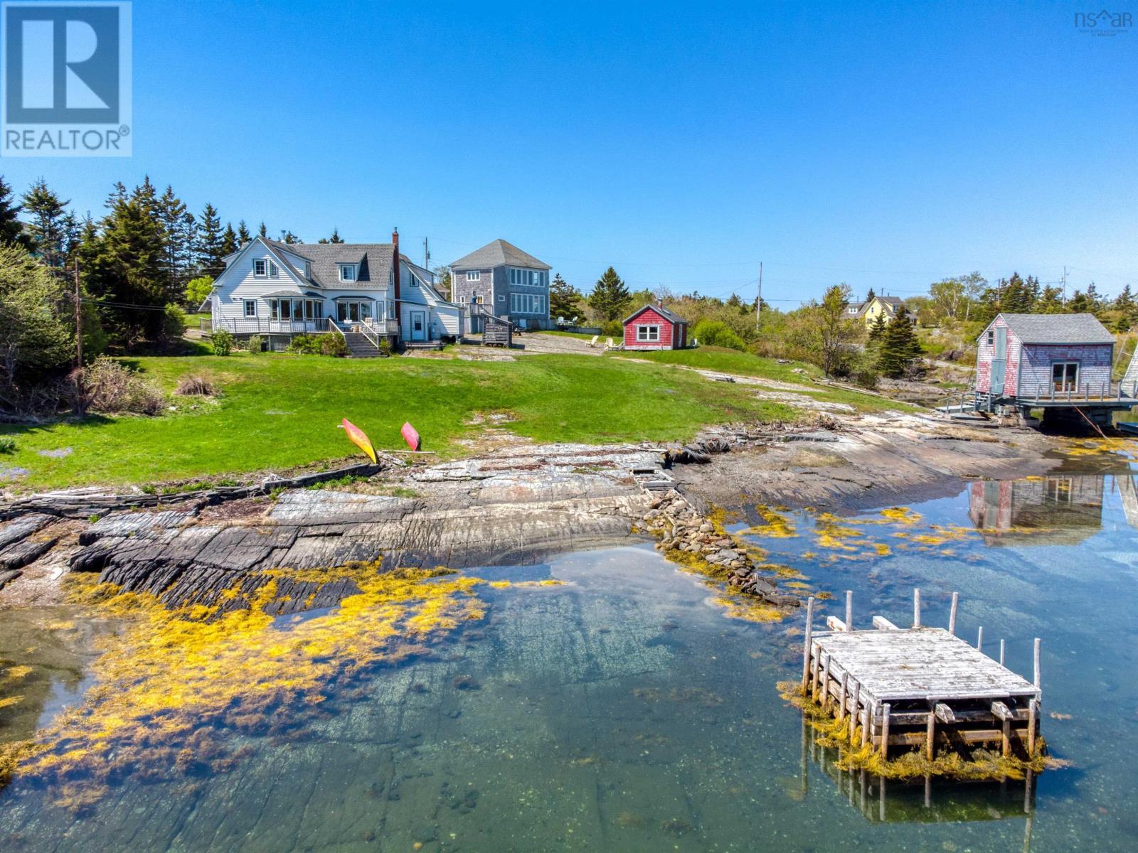 Property Photo: 399 South Side Road NS B0J 2C0