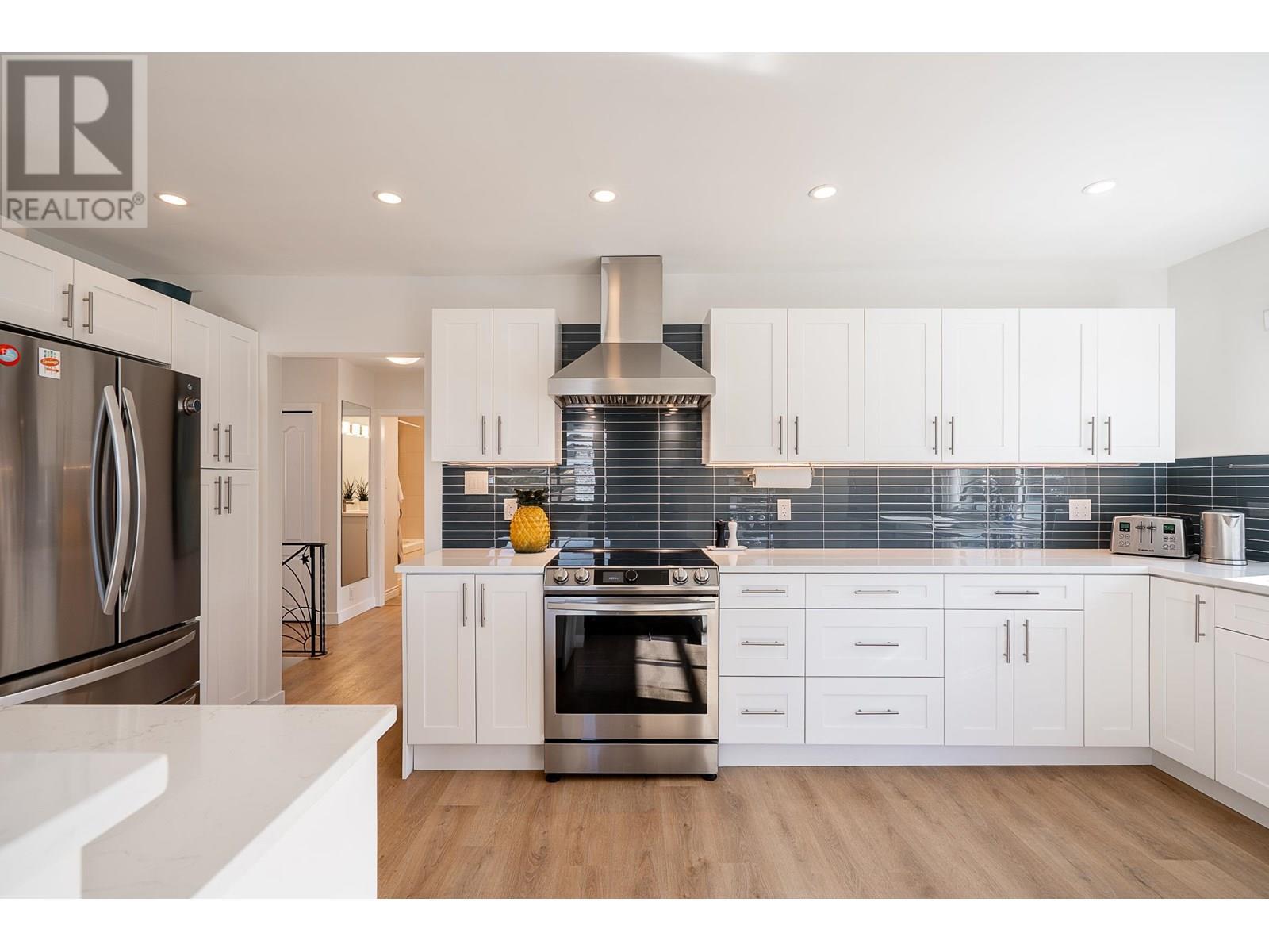 Property Photo: 1115 Victory Drive BC V3H 1K3