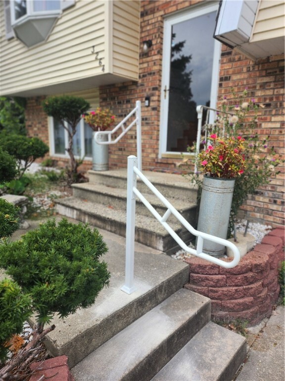 Property Photo: 3264 E Bluebird Drive IL 62526