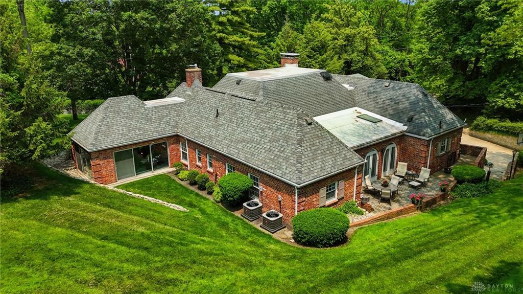 Property Photo: 505 W Home Road OH 45504