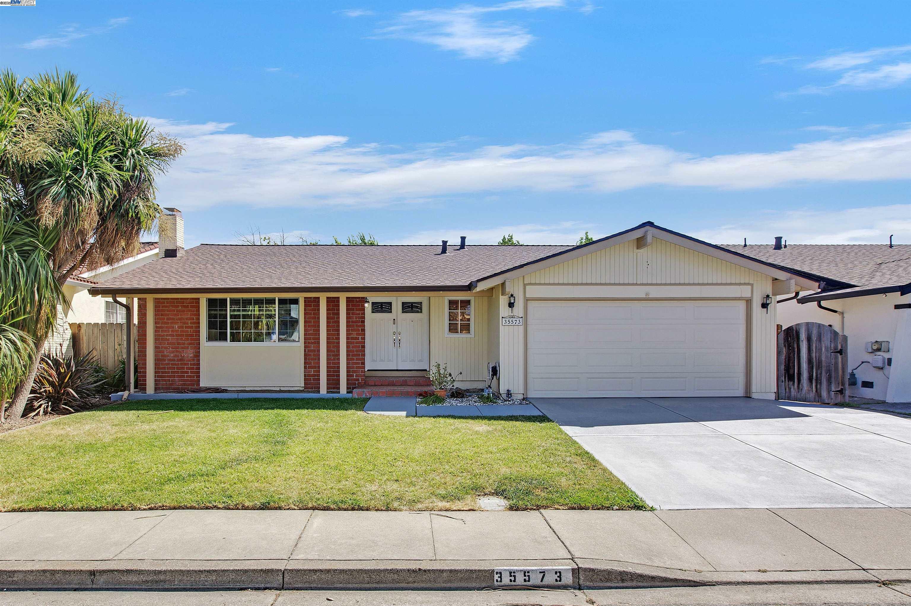 Property Photo:  35573 Purcell Pl  CA 94536 