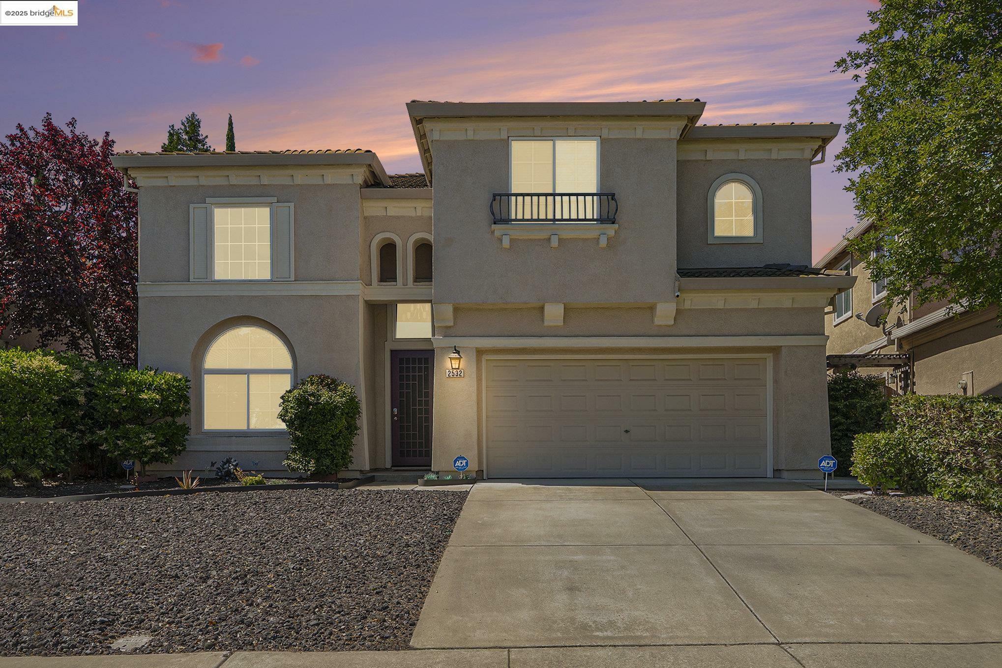 Property Photo: 2532 Crystal Way CA 94531