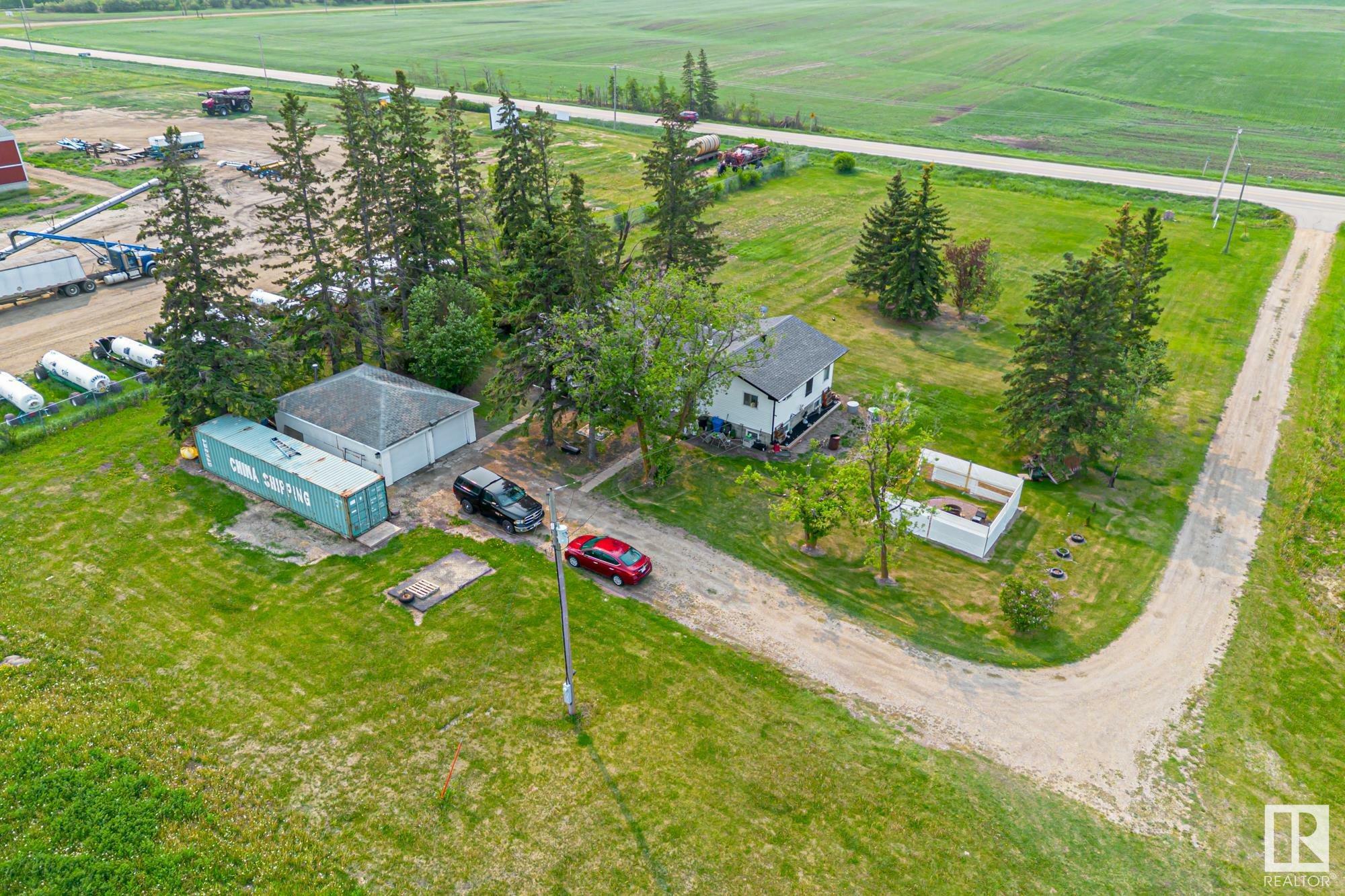 Property Photo: 25218 Sh 651 AB T0G 1L2