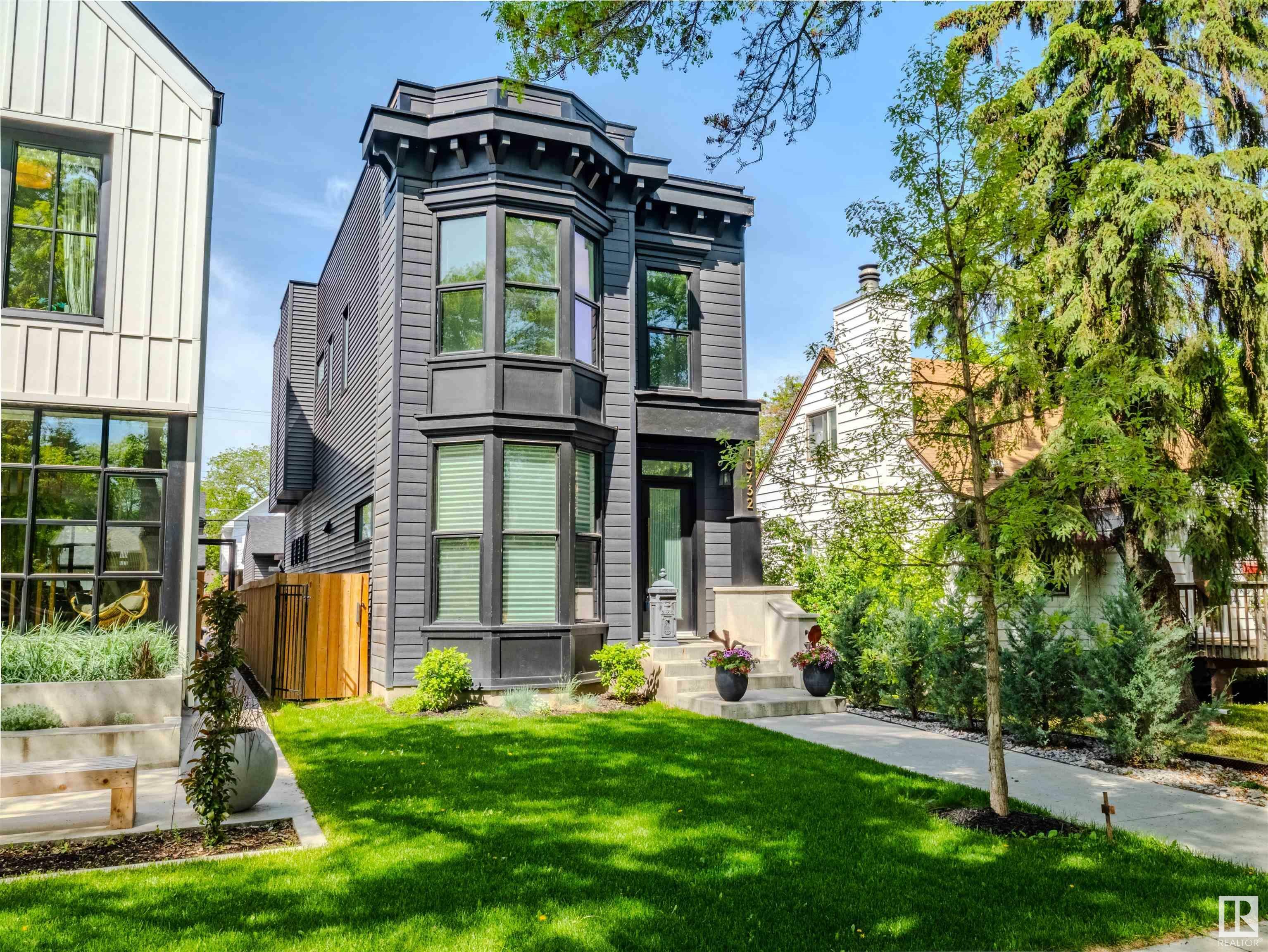 10732 128 Street NW  Edmonton AB T5R 0Z8 photo