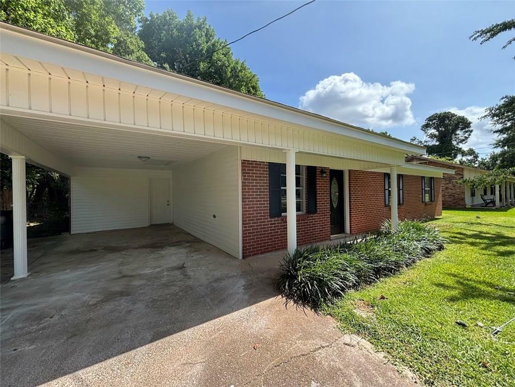 Property Photo: 720 St Maurice Lane LA 71457