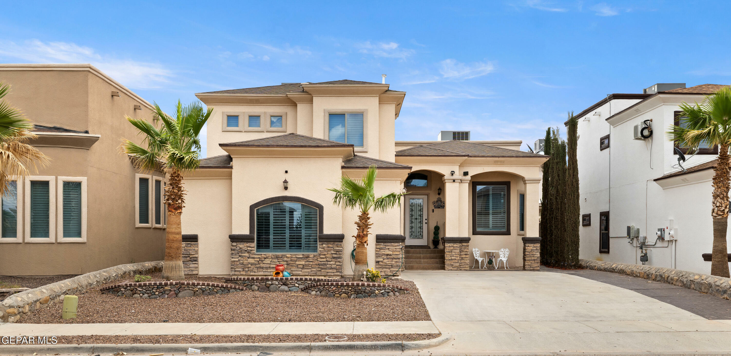 Property Photo: 3108 Amistoso Street TX 79938