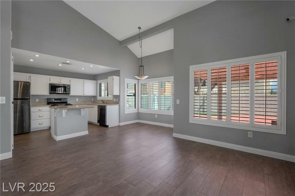 Property Photo: 7500 Sea Spray Avenue NV 89128