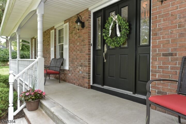 Property Photo: 50 Van Schaik Ln NJ 07481