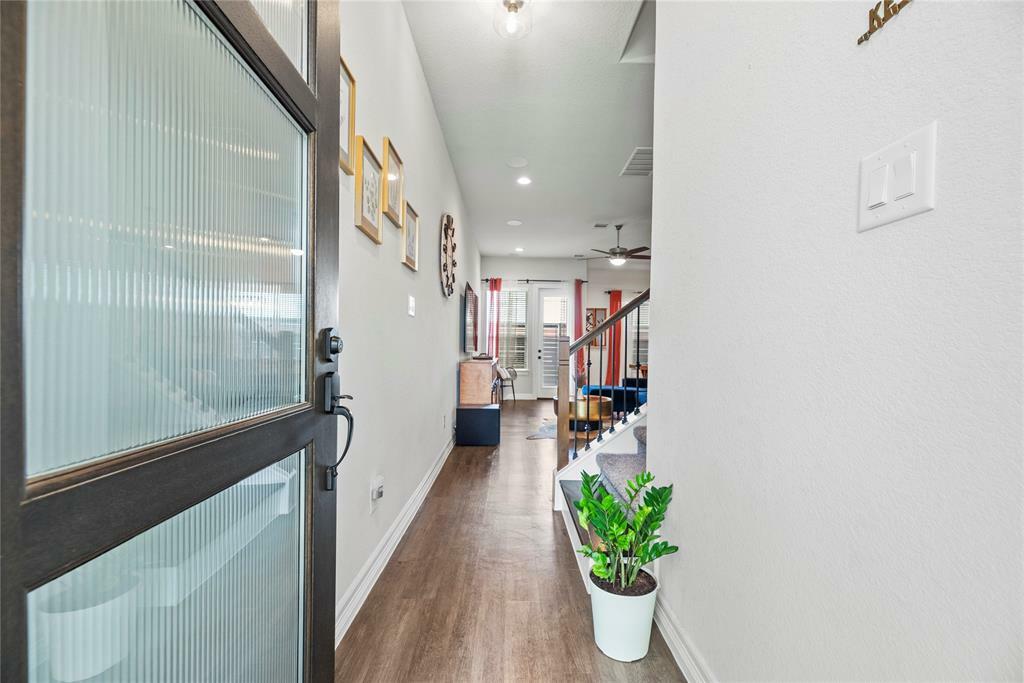 Property Photo: 1523 Canter Bayou Way TX 77043