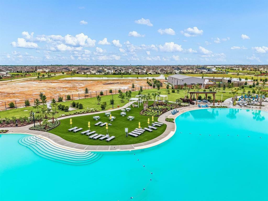 Property Photo: 149 Sunray Creek Drive TX 77493