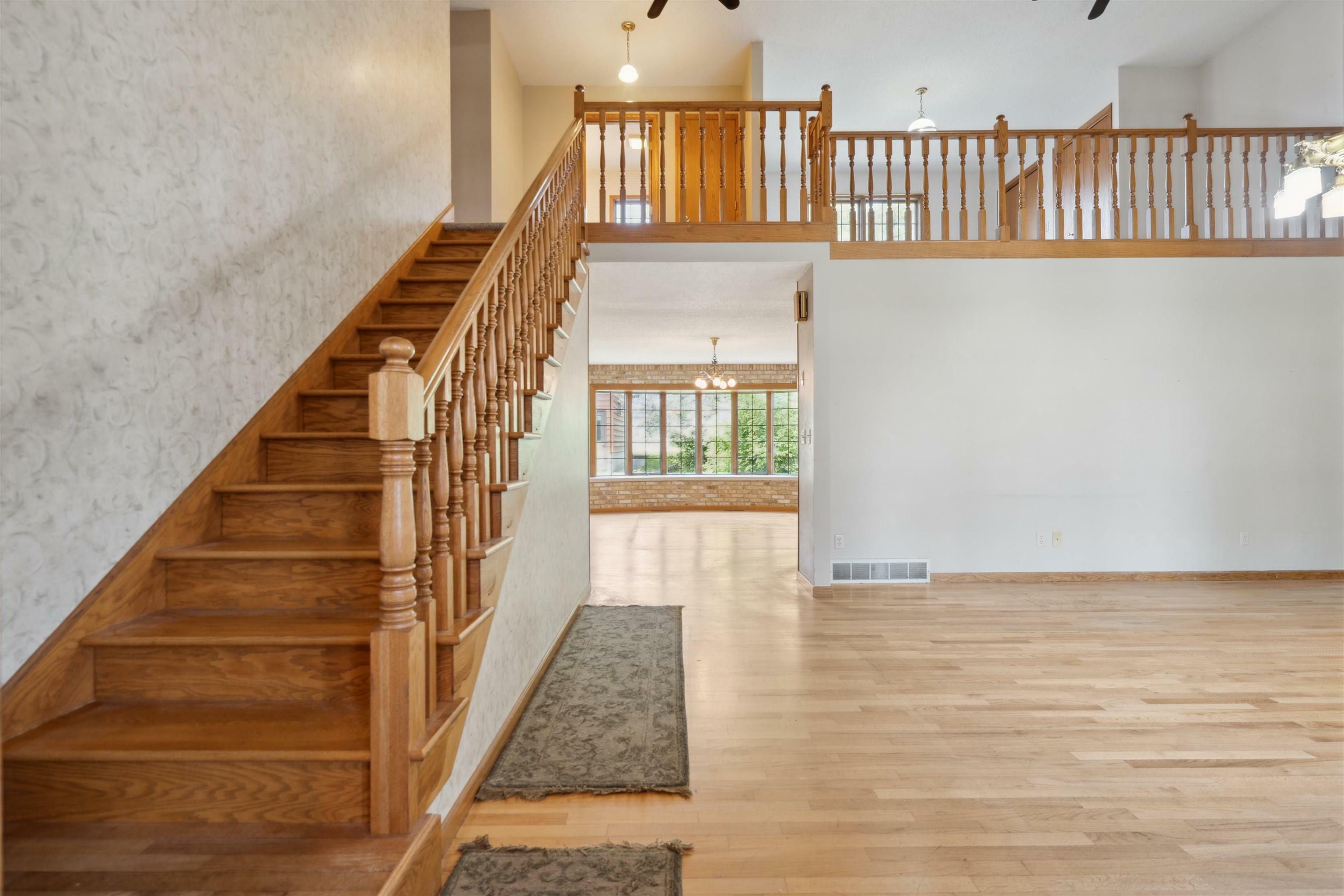 Property Photo:  437 W Williams Street  IA 52162 