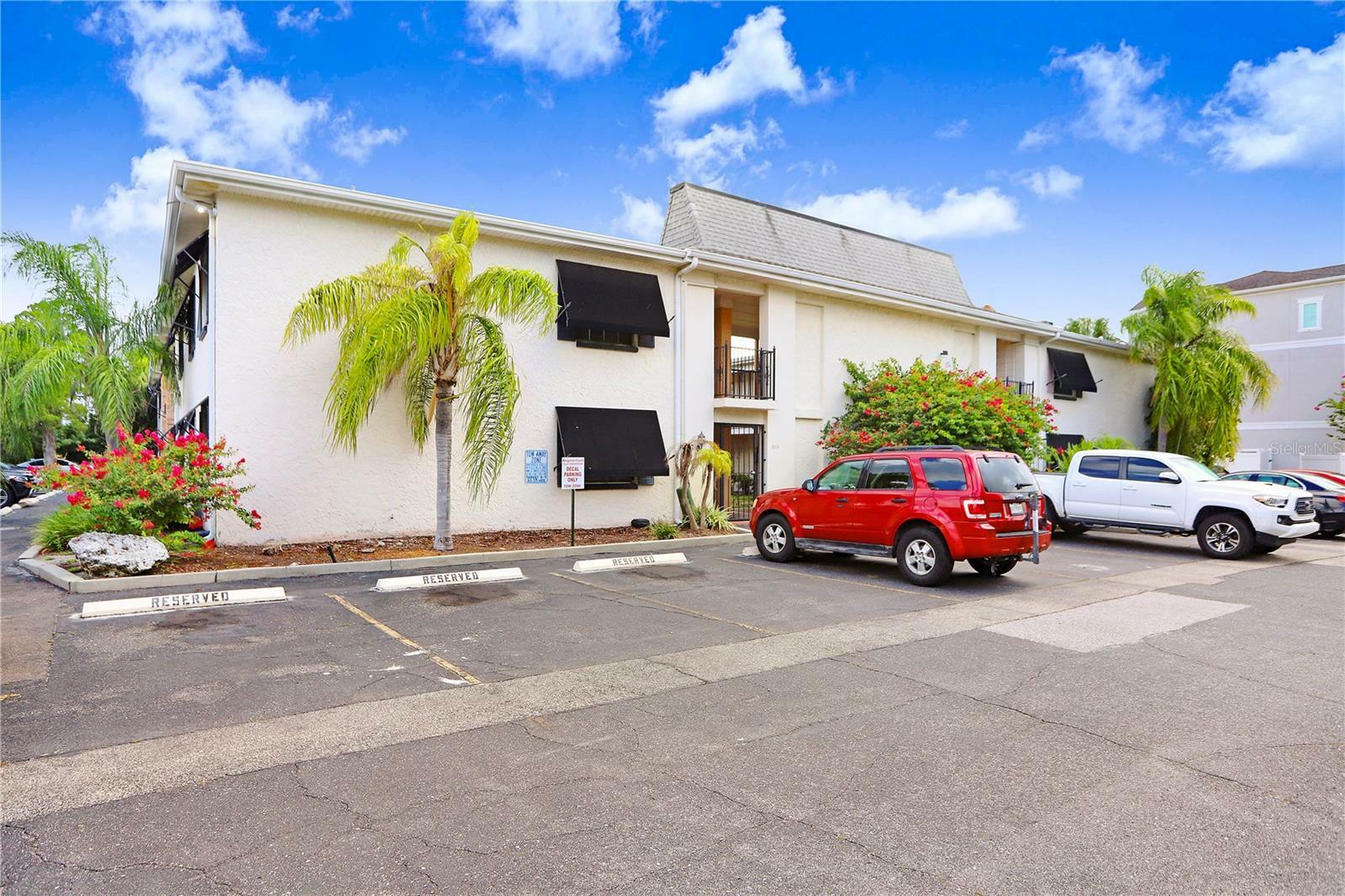 Property Photo: 120 S Church Avenue 202 FL 33609